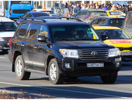 к857мр77, Toyota Land Cruiser