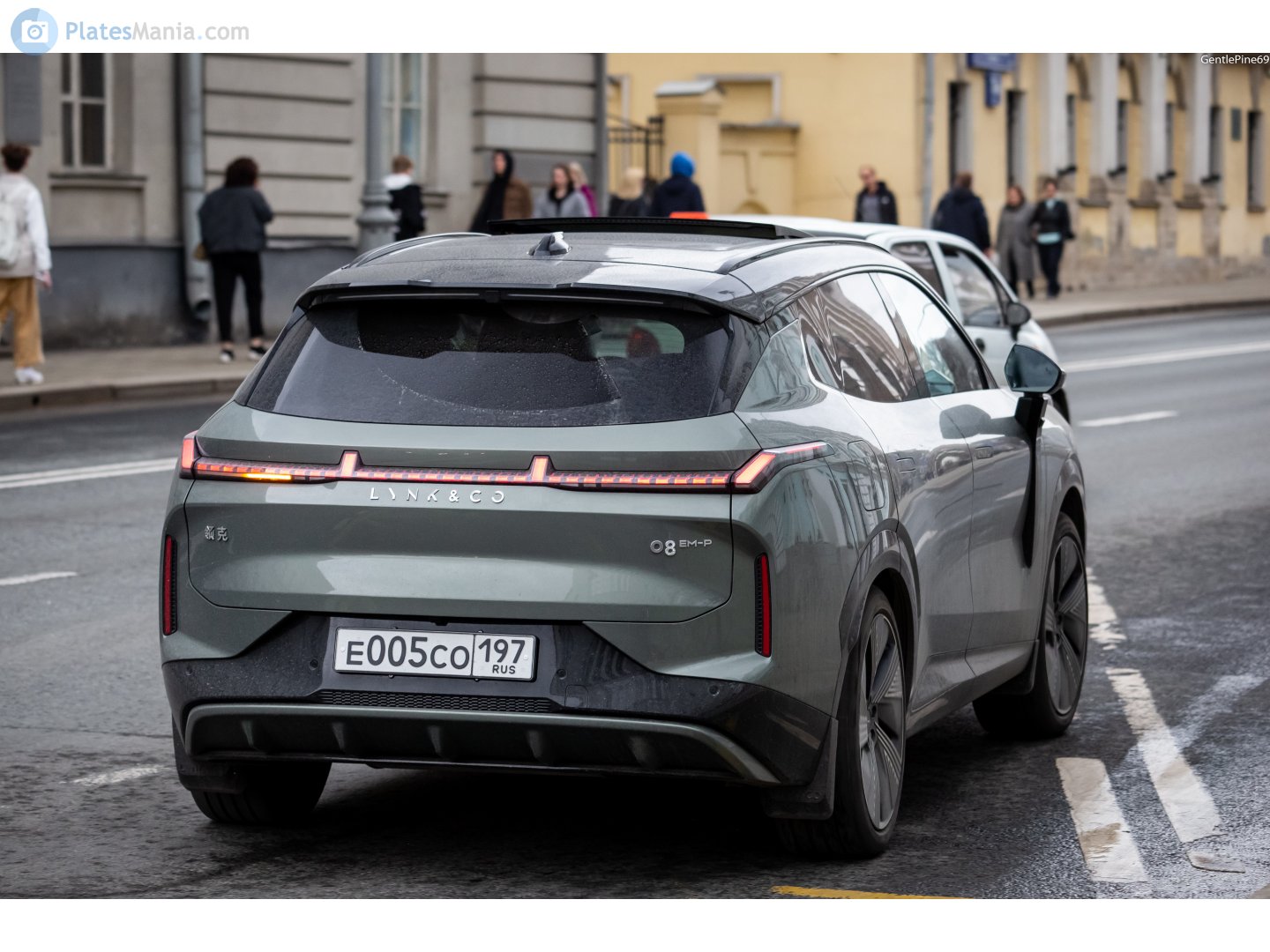 е 005 со 197, Lynk & Co 08 1st gen, 2023–