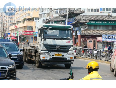 鲁U·J1758, CNHTC (Sinotruk) Steyr Series