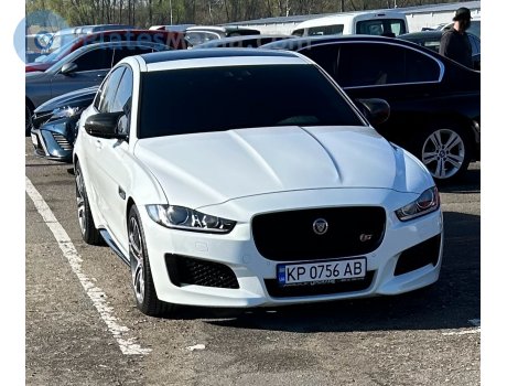 KP 0756 AB, Jaguar XE
