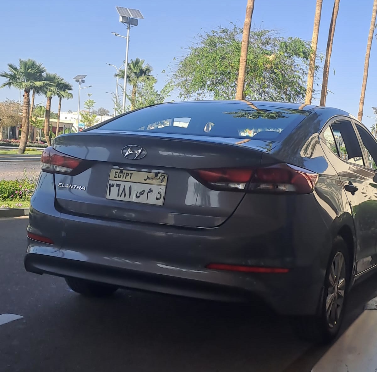 ٣٦٨١ صمد, Hyundai Elantra 6th gen Sedan (AD), 2015–2018