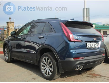 о966ео32, Cadillac XT4