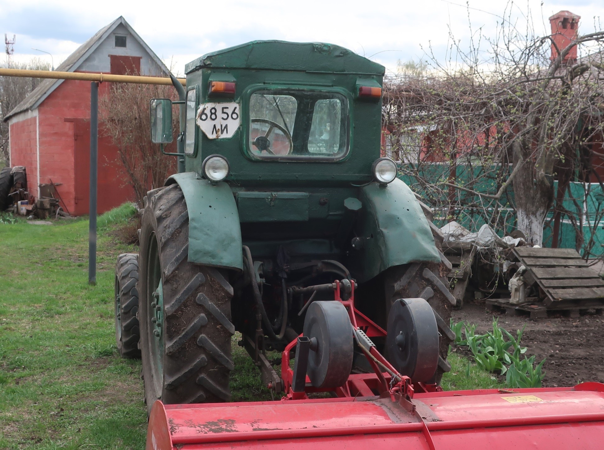 6856 ЛИ, LTZ Т-40 