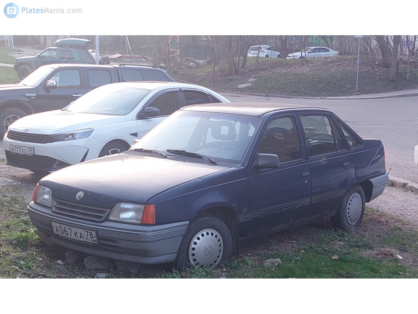 а 067 ка 78, Opel Kadett 5th gen Sedan (E; T85), 1985–1993