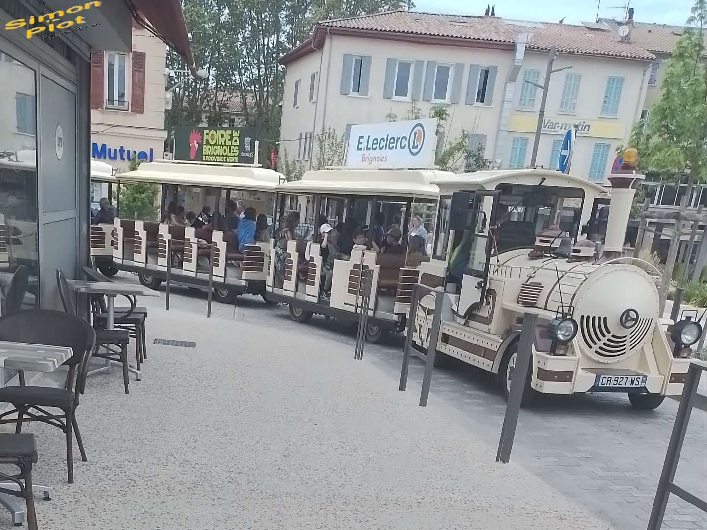 CR-927-WS, Prat Trains HD300 