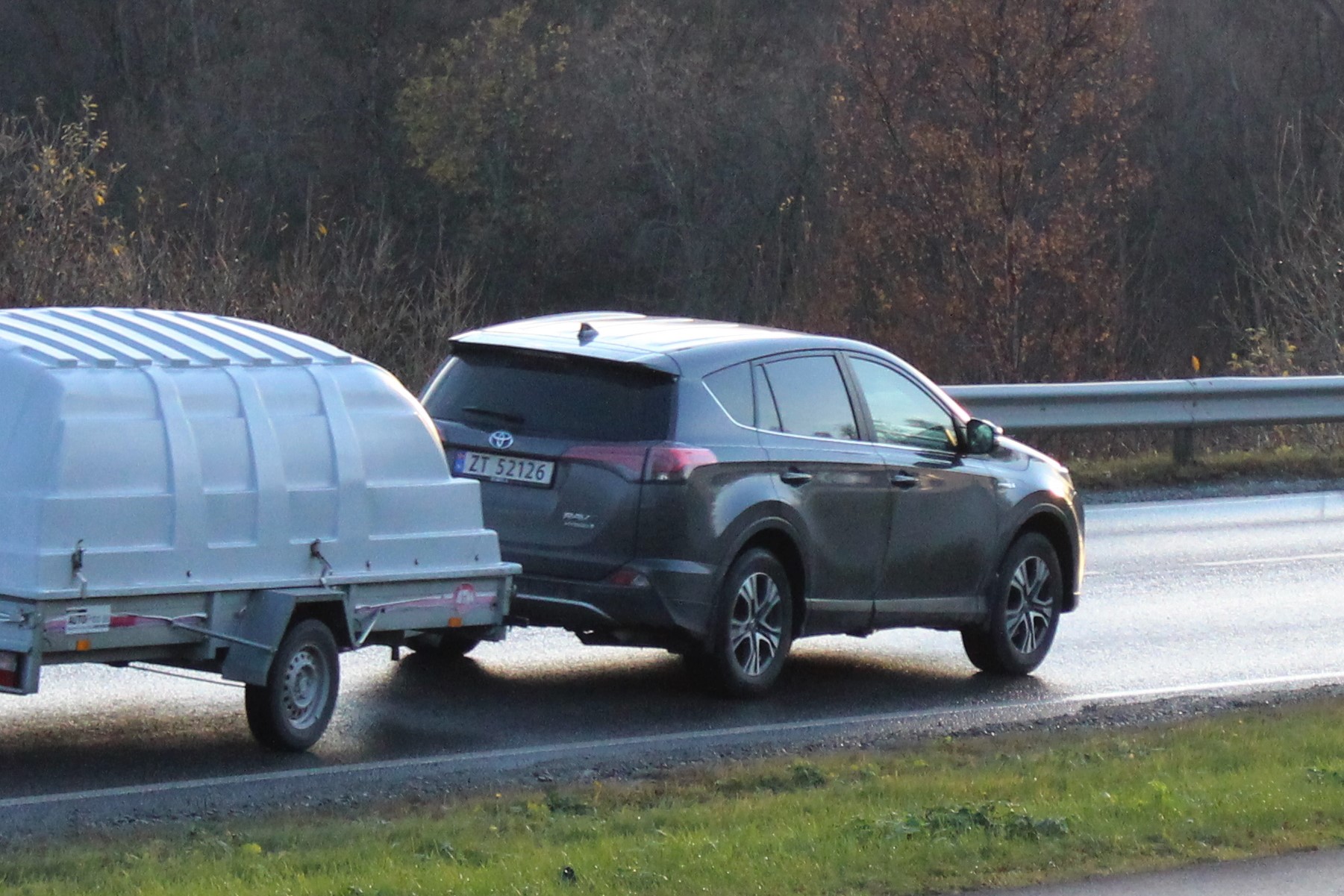 ZT 52126, Toyota RAV4 4th gen (XA40), facelift, 2015–2019