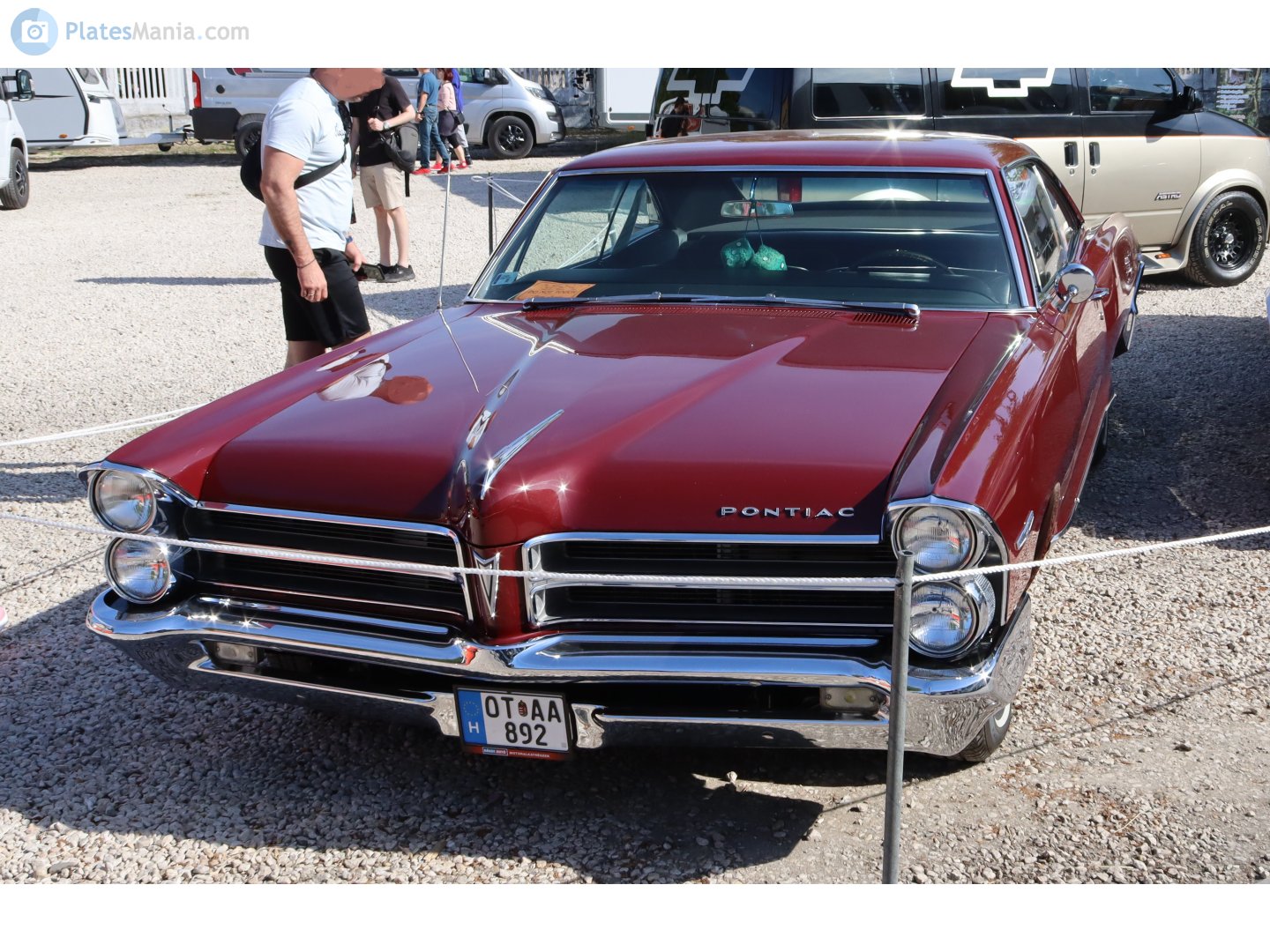 OT AA-892, Pontiac Catalina 3rd gen 1965 2-door Hardtop/Coupé (25237/25437; B-body), 1964–1965