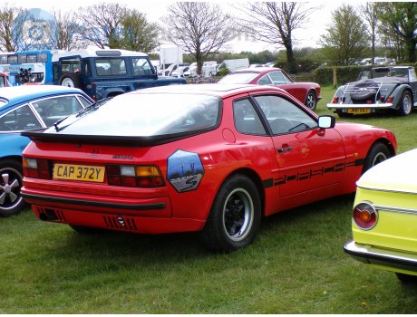 CAP 372Y, Porsche 944