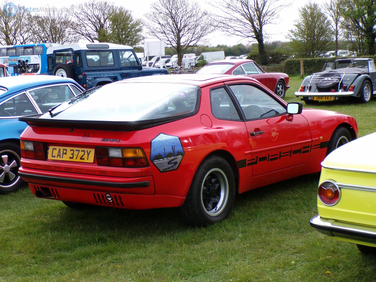 CAP372Y, Porsche 944 1st gen Coupé (951/952), 1982–1991