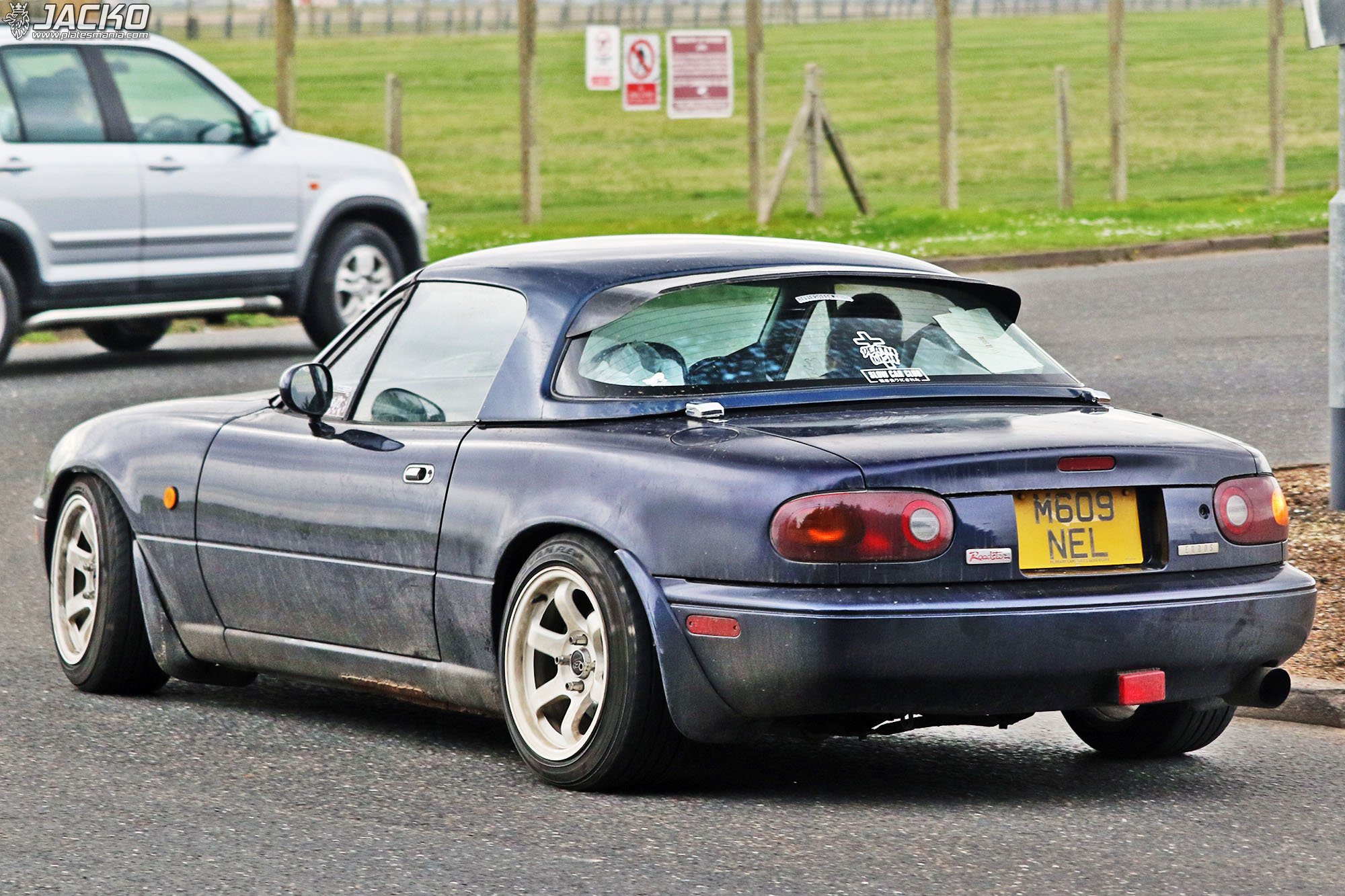 M609NEL, Eunos Roadster 