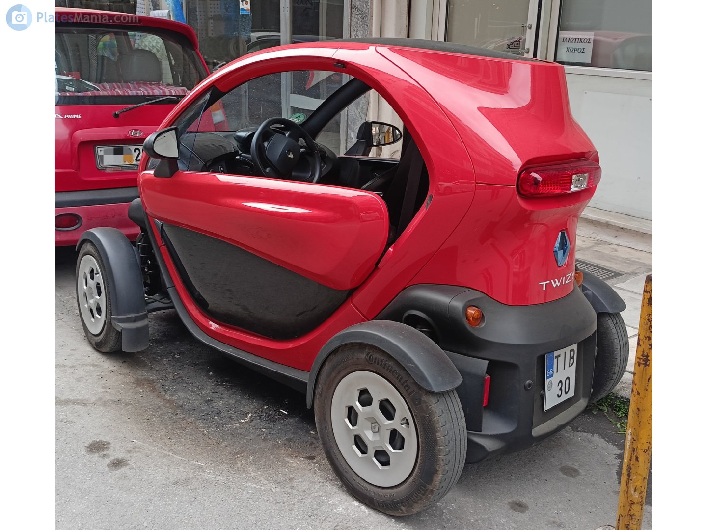 TIB-30, Renault Twizy Z.E. 1st gen Urban (M09e), 2012–2023