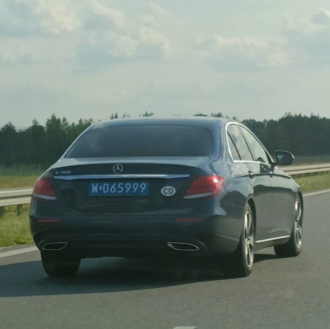 W 065999, Mercedes-Benz E-Klasse 5th gen Sedan (V213/W213), 2016­–2020