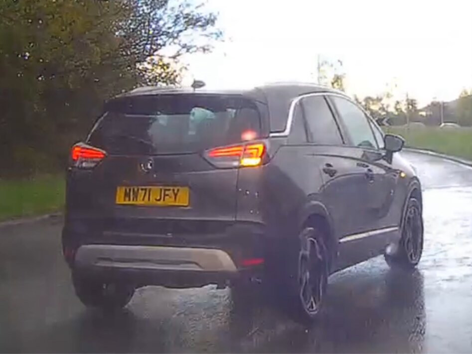 MW71JFY, Vauxhall Crossland 1st gen (P17; P2QO), facelift, 2020–2024