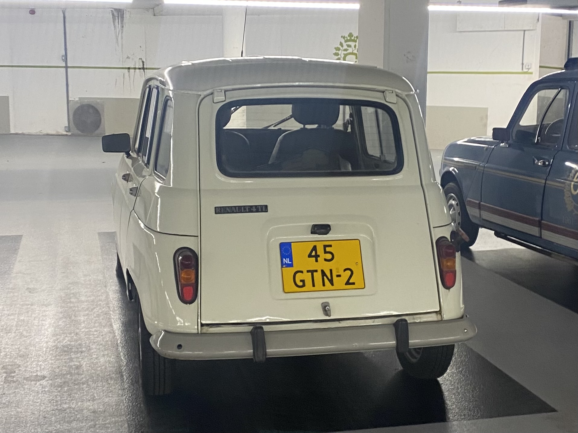 45-GTN-2, Renault 4 1st gen Sedan/Hatch (112), 1961–1992