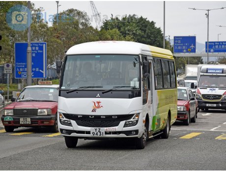 YZ 9431, Mitsubishi Fuso Rosa
