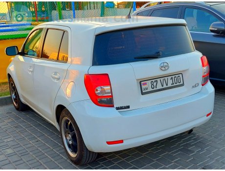 87 VV 100, Scion xD