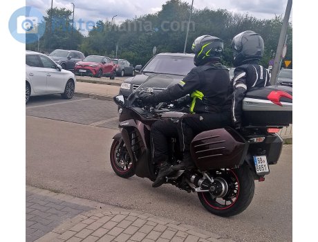 9B 6651, Kawasaki Concours 14 / 1400GTR / ZG1400