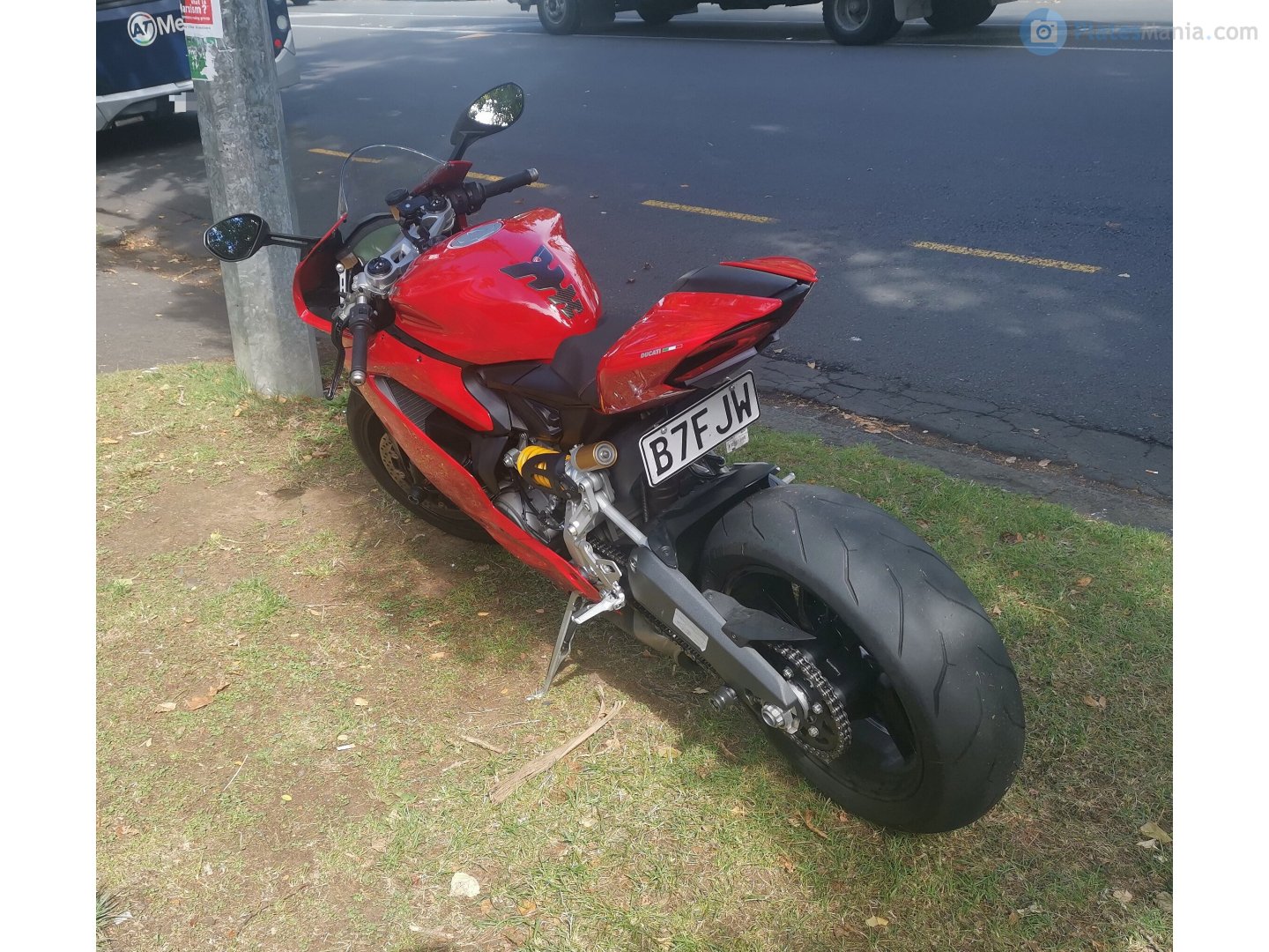 B7FJW, Ducati Panigale 1st gen, 2013–2018