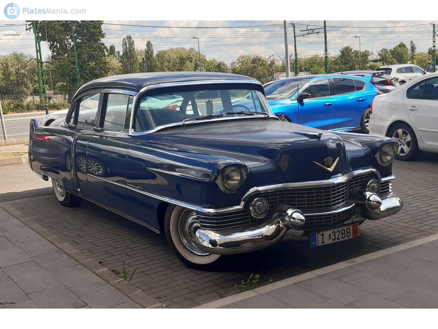 I 32BB, Cadillac Sixty Special 5th gen 1954 (6019; C-body), 1953–1954