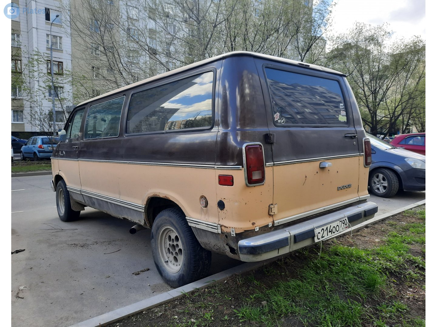 с 214 оо 790, Dodge Sportsman 