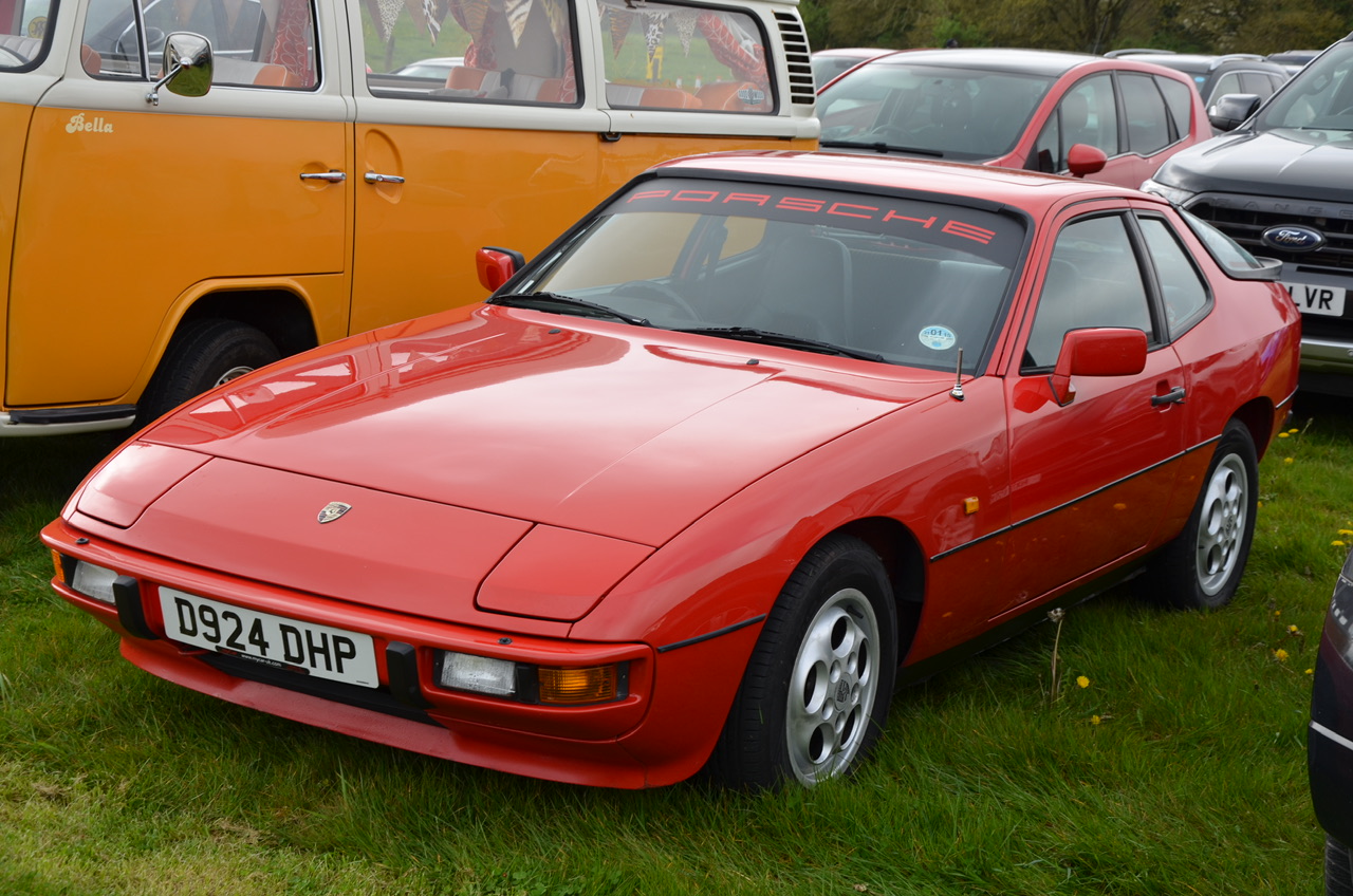 D924DHP, Porsche 924 1st gen (425), 1976–1988