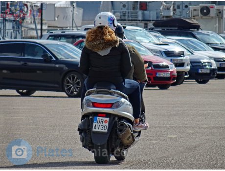 BR AV30, Yamaha Majesty