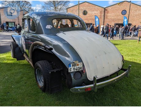 HH F 940H, Chevrolet Special Deluxe
