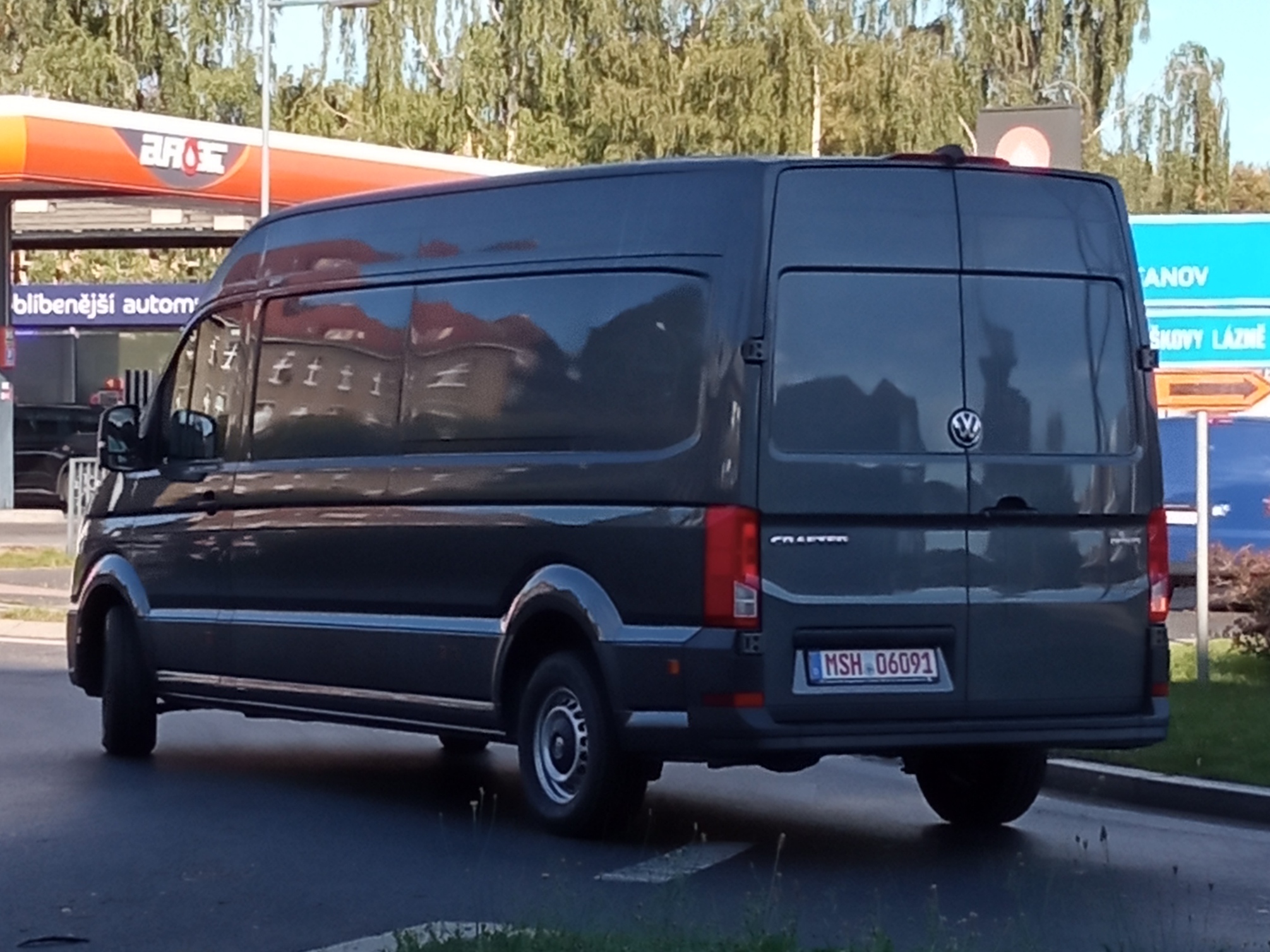 MSH 06091, Volkswagen Crafter 2nd gen Van (SY/SZ), 2016–