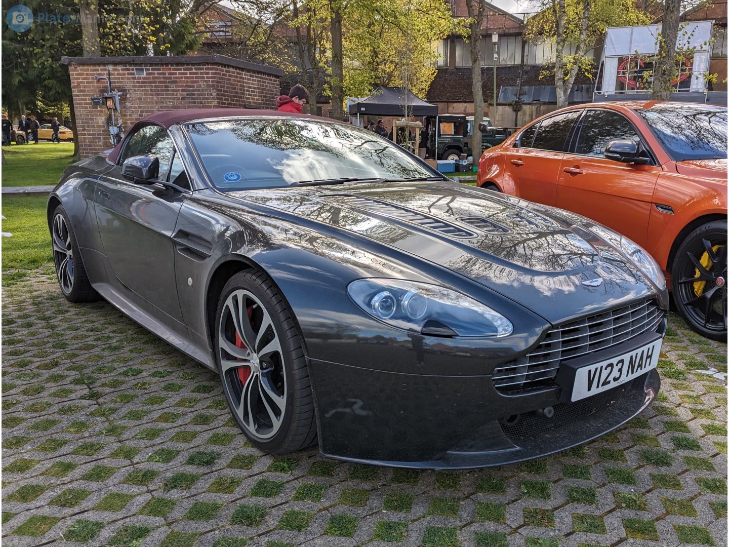 V123NAH, Aston Martin V12 Vantage 