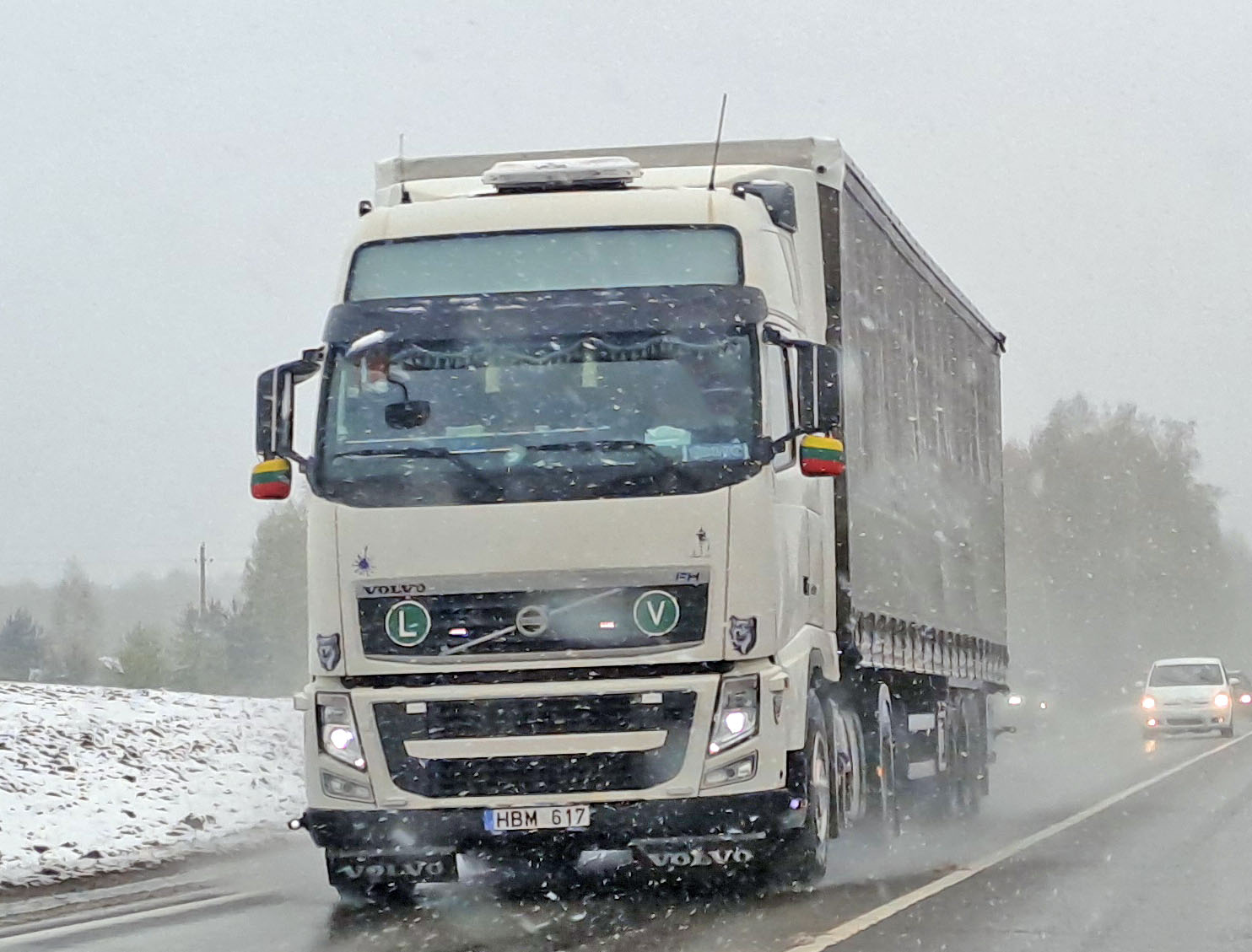 HBM 617, Volvo FH 2nd gen, facelift, 2008–2012