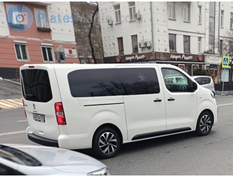 а001аа125, Peugeot Traveller