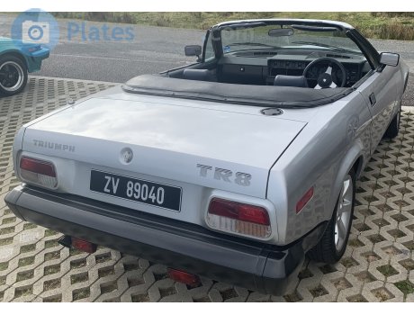 ZV 89040, Triumph TR8