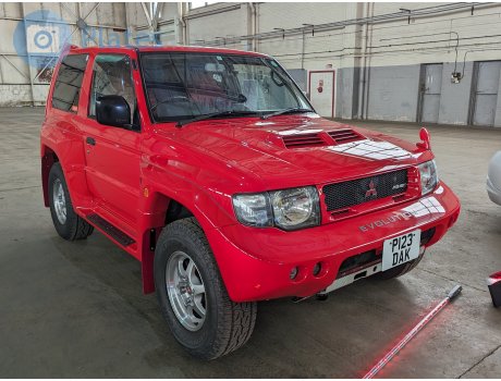 P123 DAK, Mitsubishi Pajero Evolution