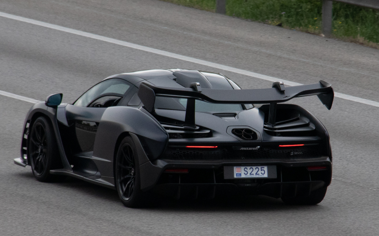 S225, McLaren Senna 1st gen (P15), 2018–