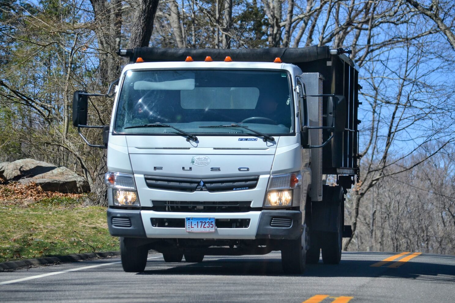 L-17235, Mitsubishi Fuso FE 