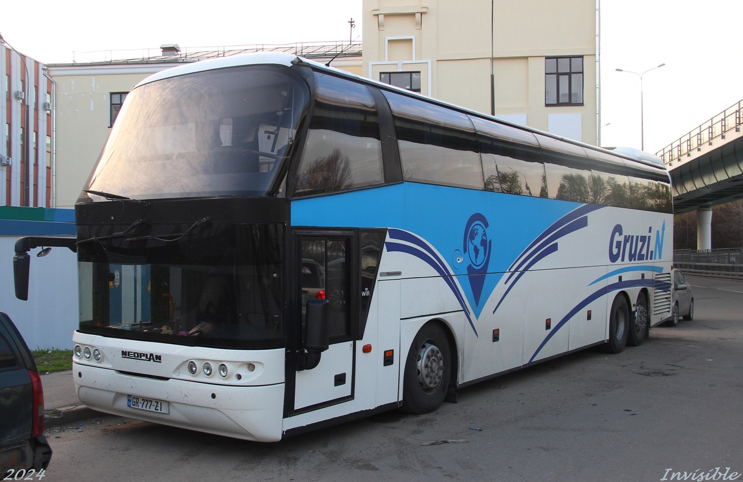 GR-777-ZI, Neoplan Spaceliner 