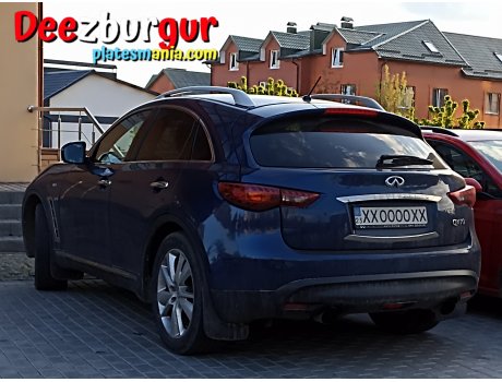 23 XXOOOOXX, Infiniti QX70/FX-Series