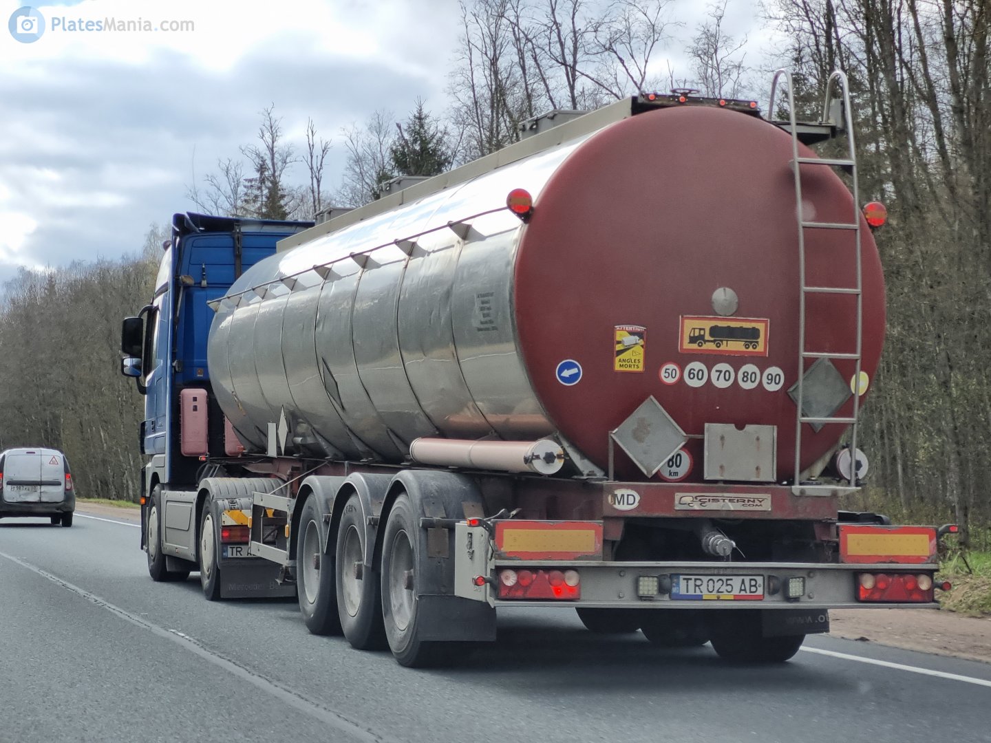 TR 025 AB, Trailers (1992) 