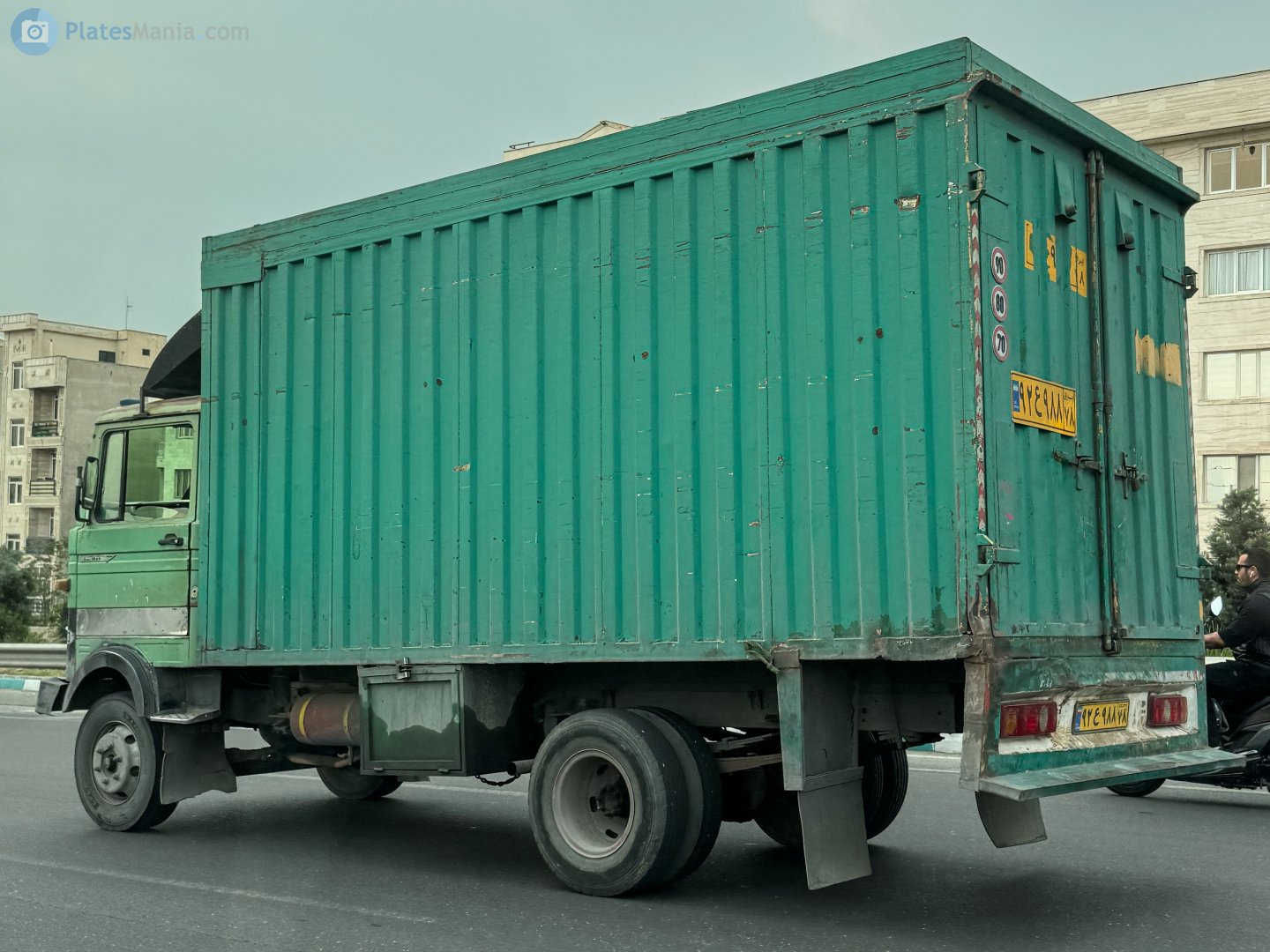 ۹۱ع۹۸۸ ۷۸, Mercedes-Benz LP-Series 