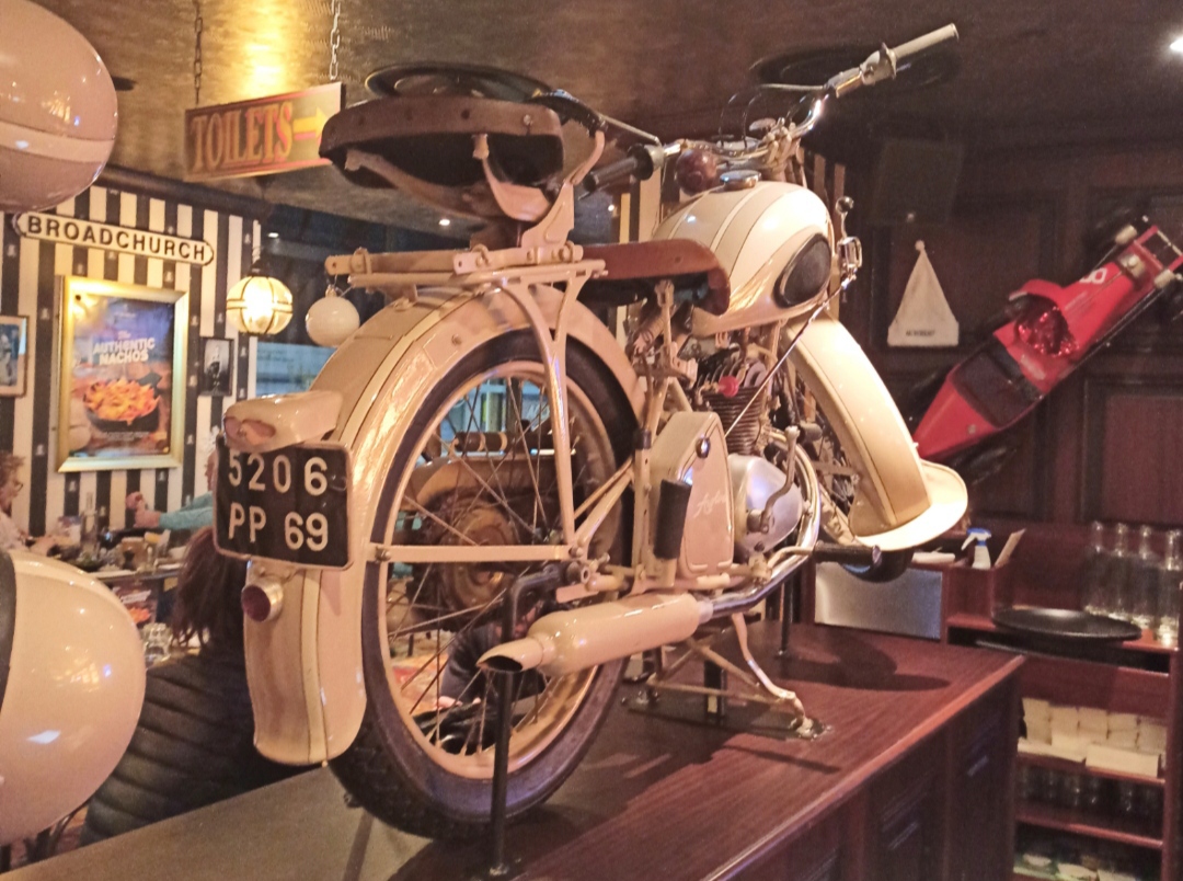 5206 PP 69, Moto Guzzi Lodola 