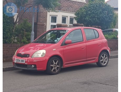 CE54 UNX, Toyota Yaris