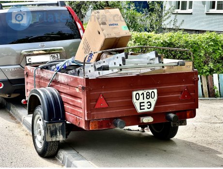 0180 ЕЭ, Lada (VAZ) 8163 Атлетик-520