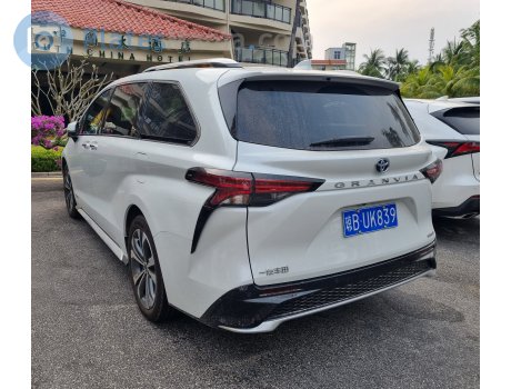 琼B·UK839, Toyota Granvia