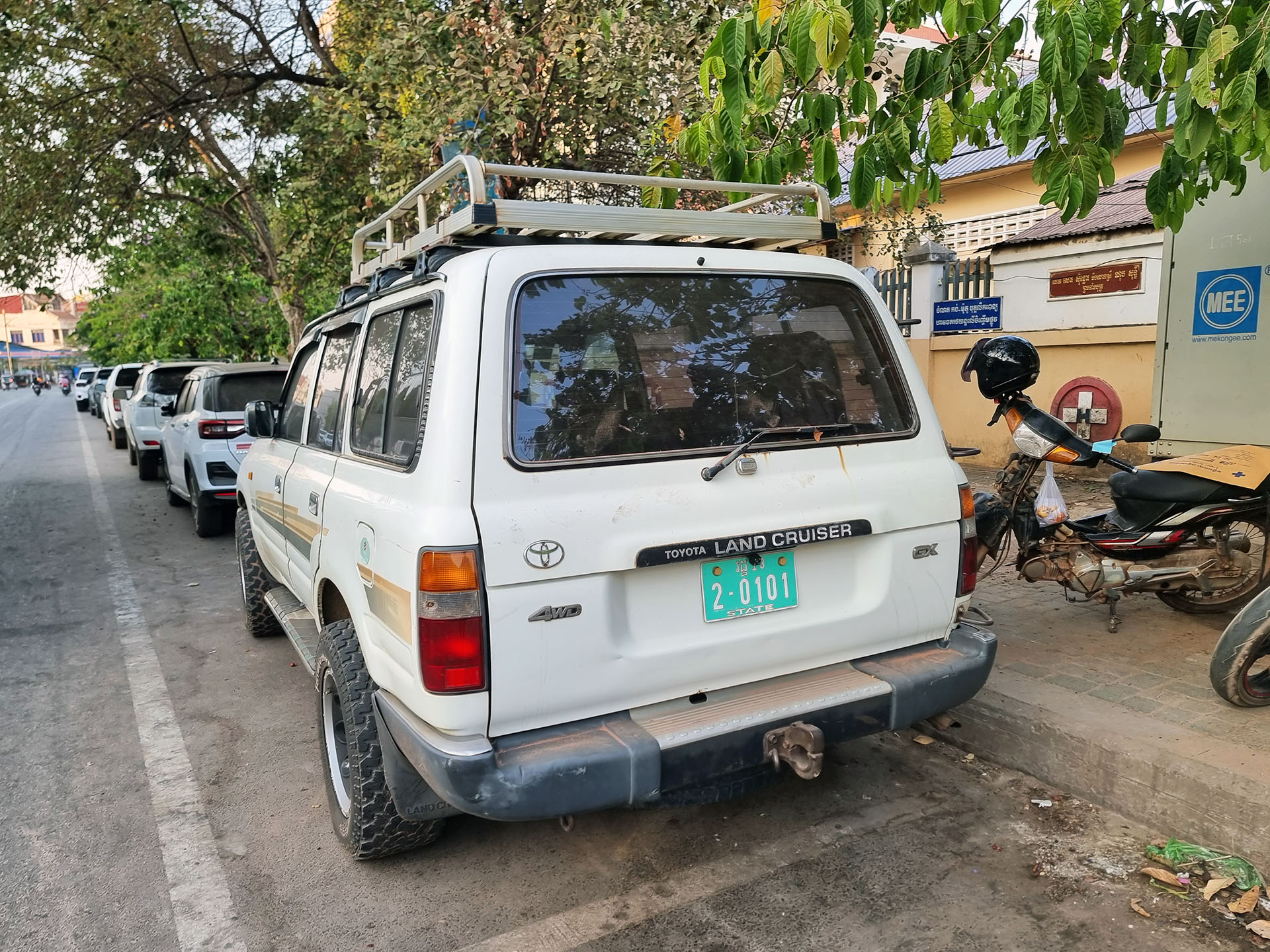2-0101, Toyota Land Cruiser 80 (J80), 1989–1997