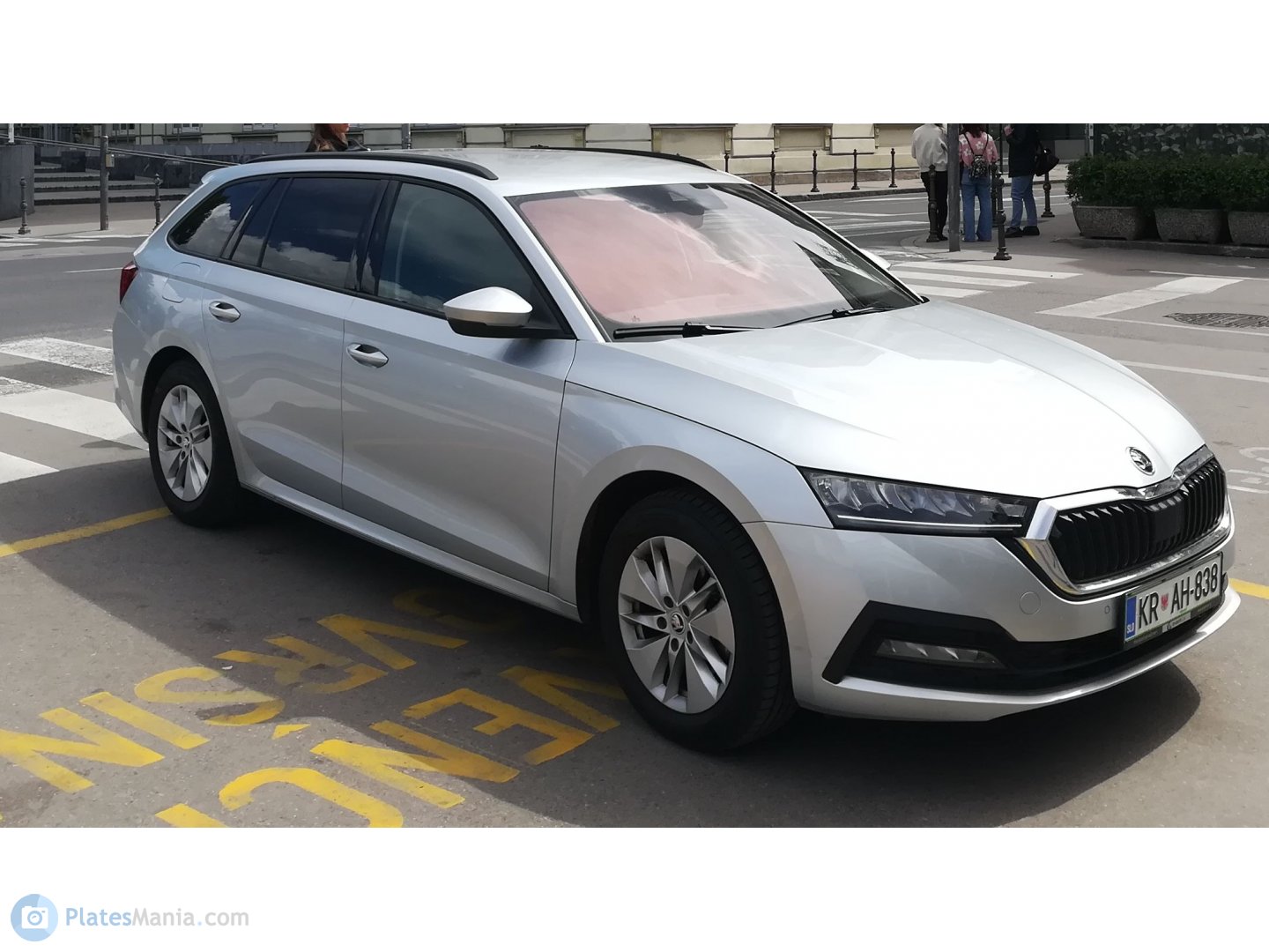 KR AH-838, Skoda Octavia 4th gen Combi (NX5), 2019–2024