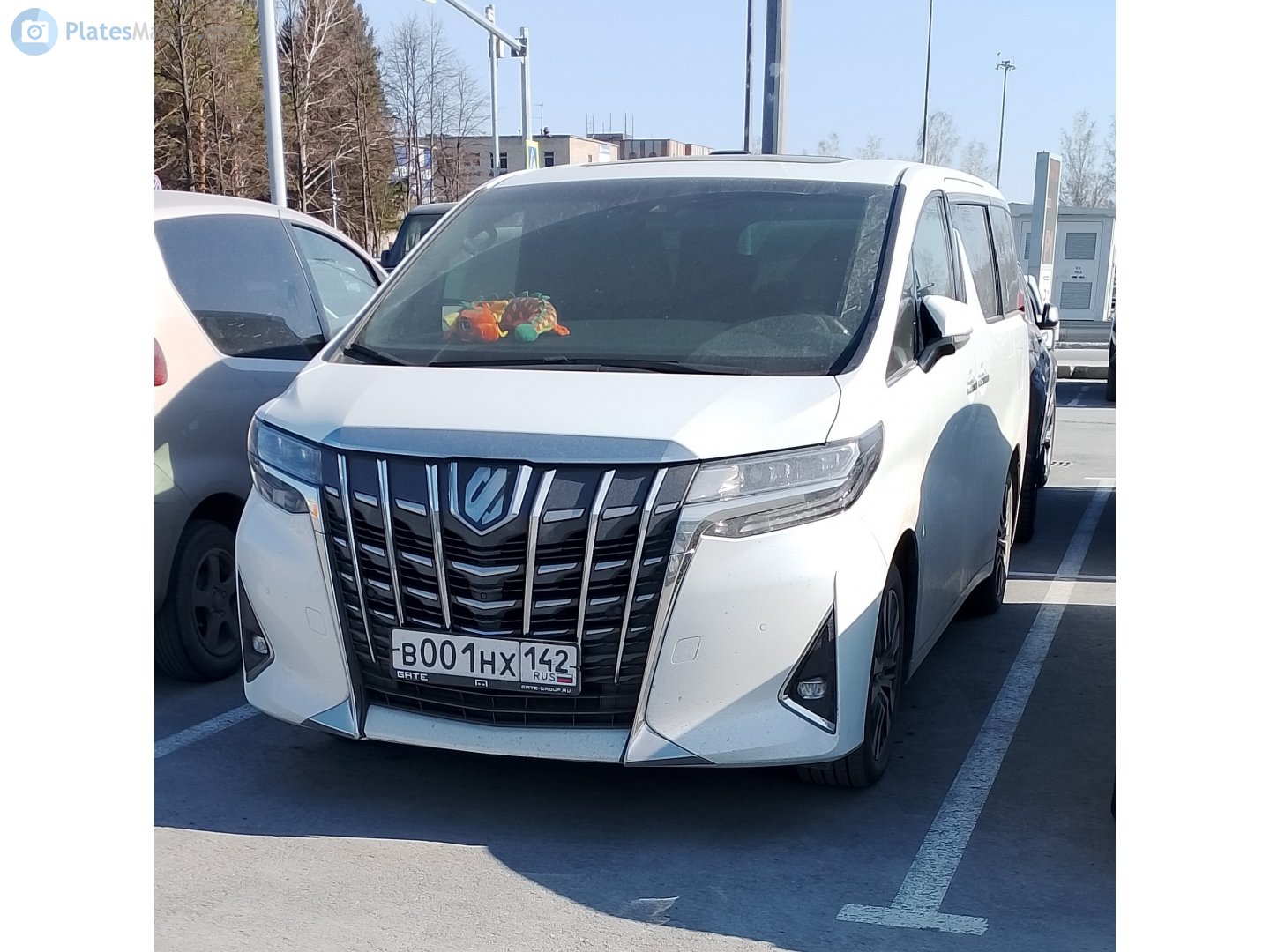 в 001 нх 142, Toyota Alphard 3rd gen (AH30), 2015­–2023