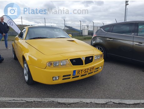 RT-SZ-89, Lancia Hyena