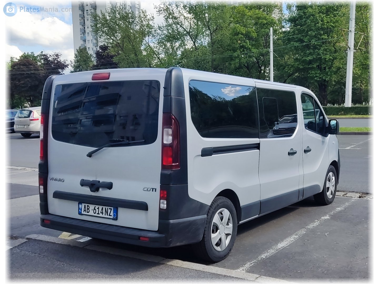 AB 614 NZ, Opel Vivaro 2nd gen (B; X82), 2014–2019