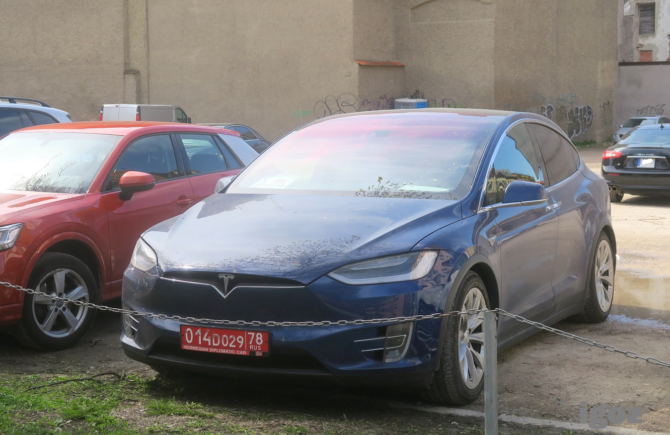 014 D 029 78, Tesla Model X 1st gen (5YJX), 2015–