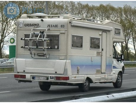 1-KVJ-442, Caravans International Pegaso